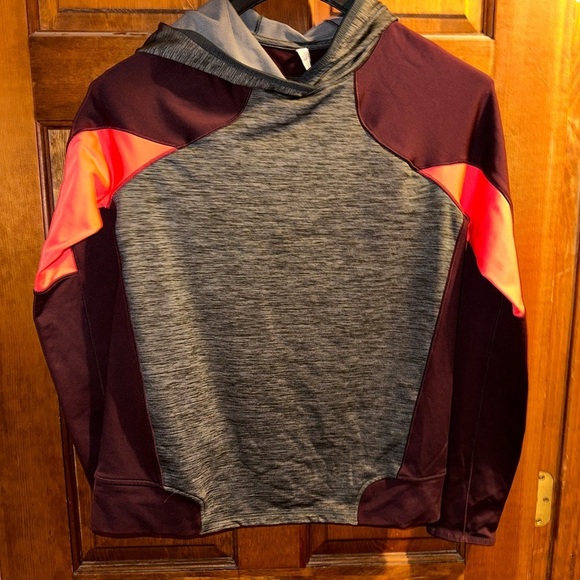 Under Armour Women’s Hoodie. Sz Med - Picture 1 of 2
